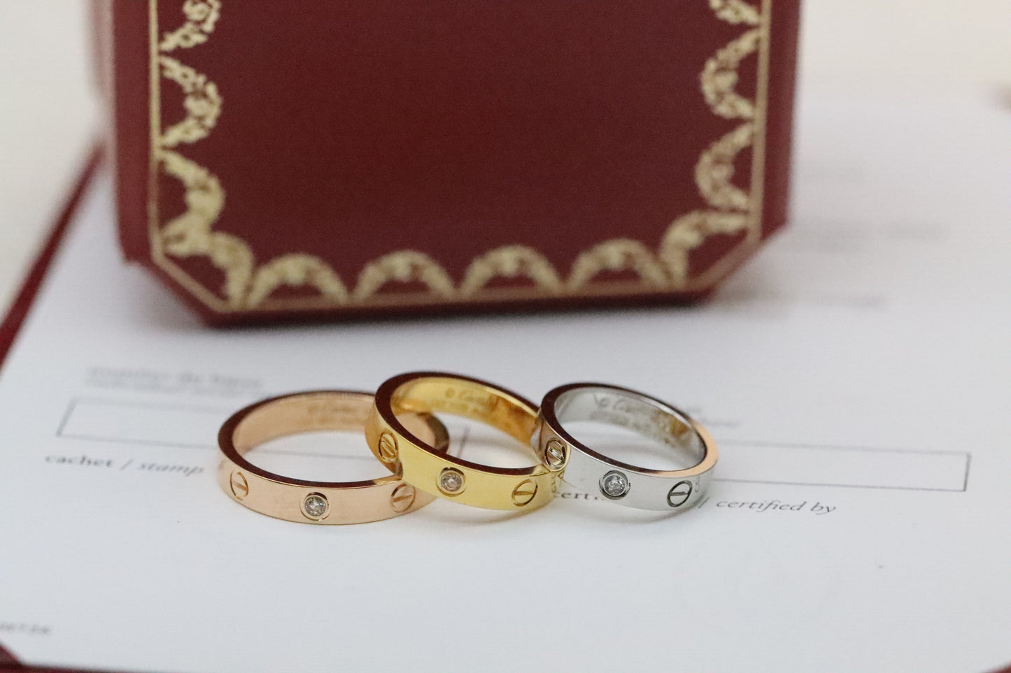 Tri-color narrow diamond ring