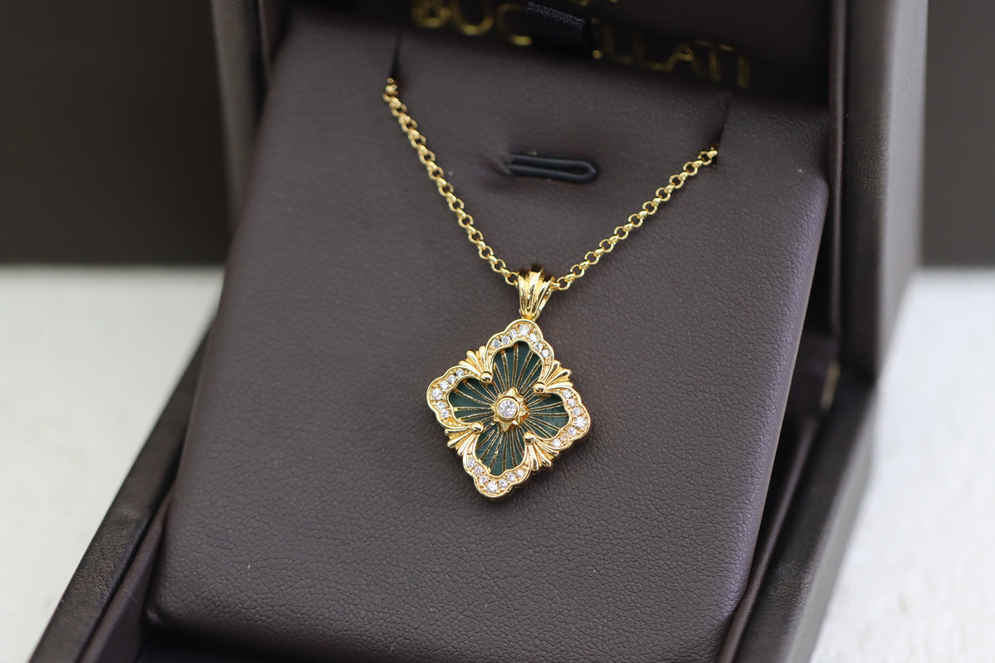 Full diamond green four-leaf clover double-sided clavicle necklace