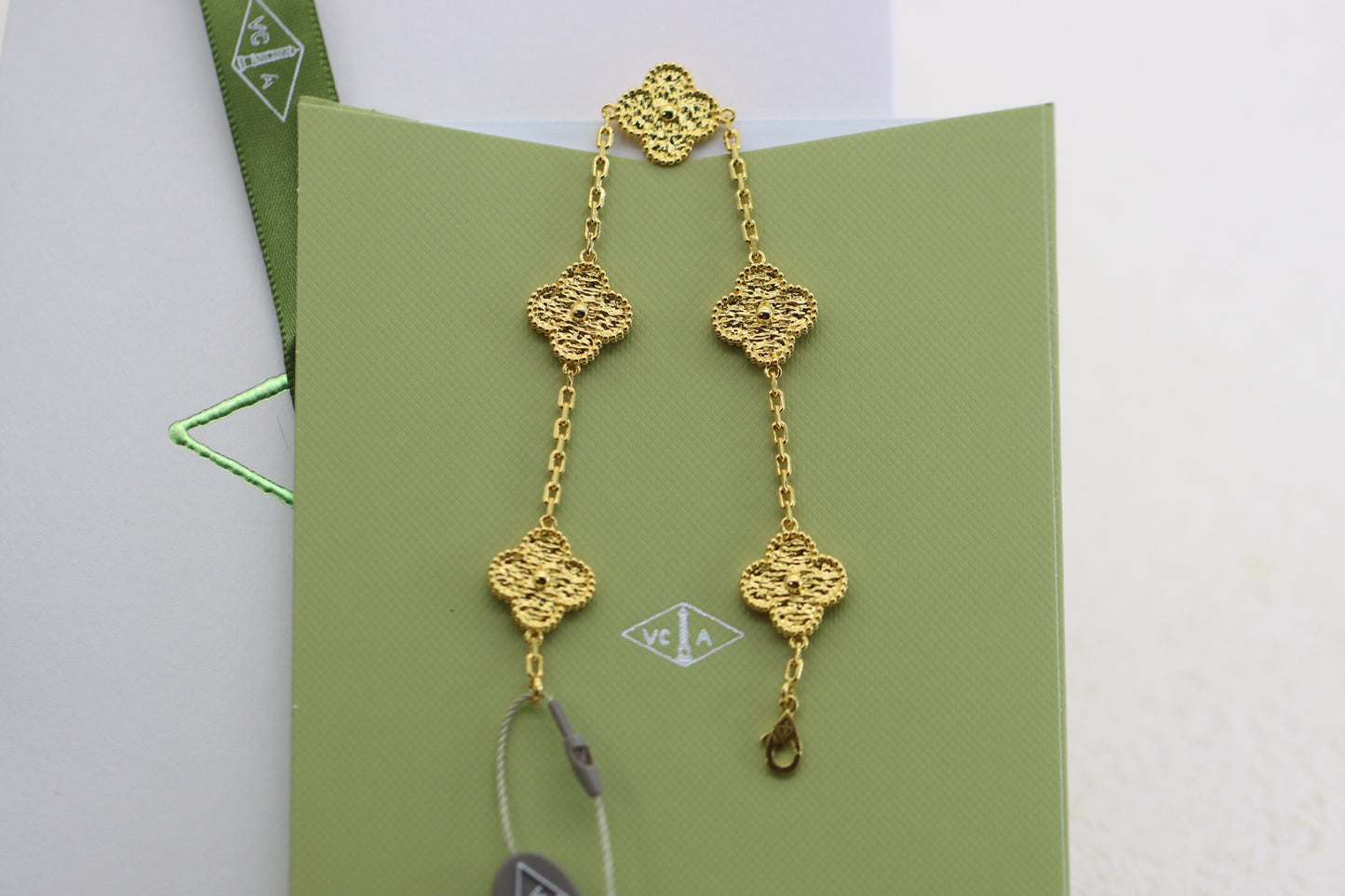 Rose gold hot stamping four-leaf clover five-flower bracelet