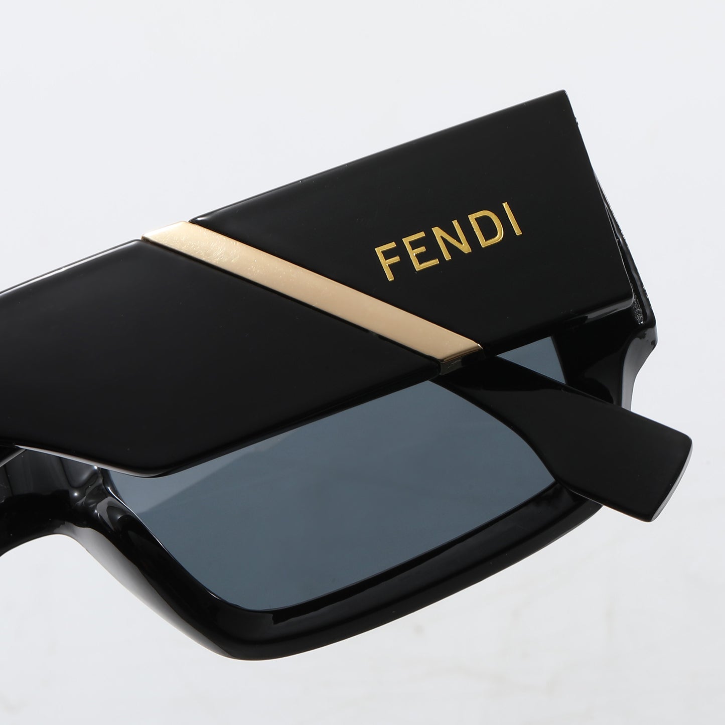 7 colors Very beautiful new sunglasses 69104