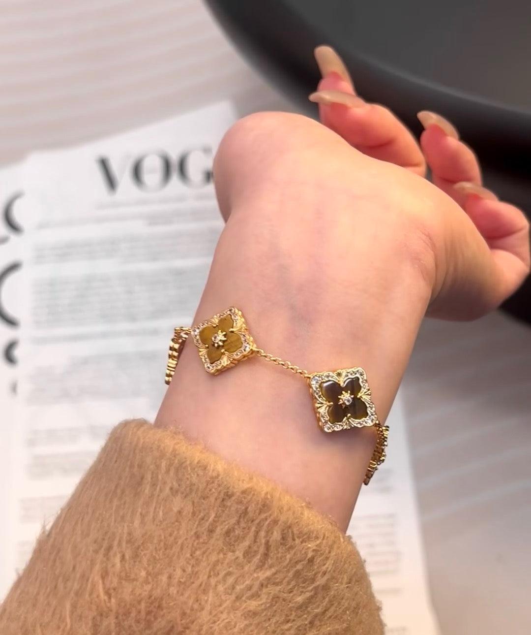 Full diamond laser four-leaf clover bracelet