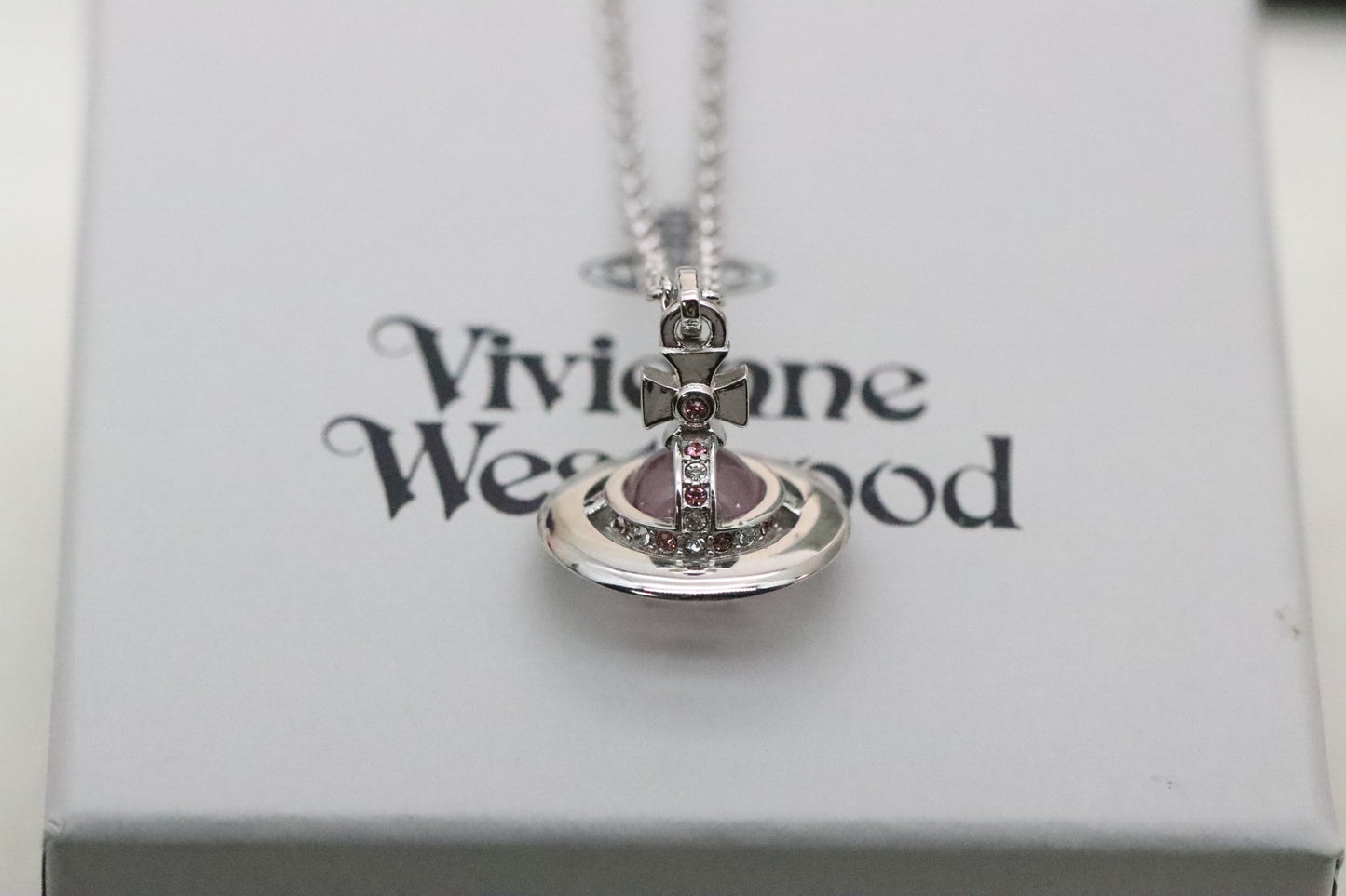 Pink 3D Saturn Clavicle Necklace