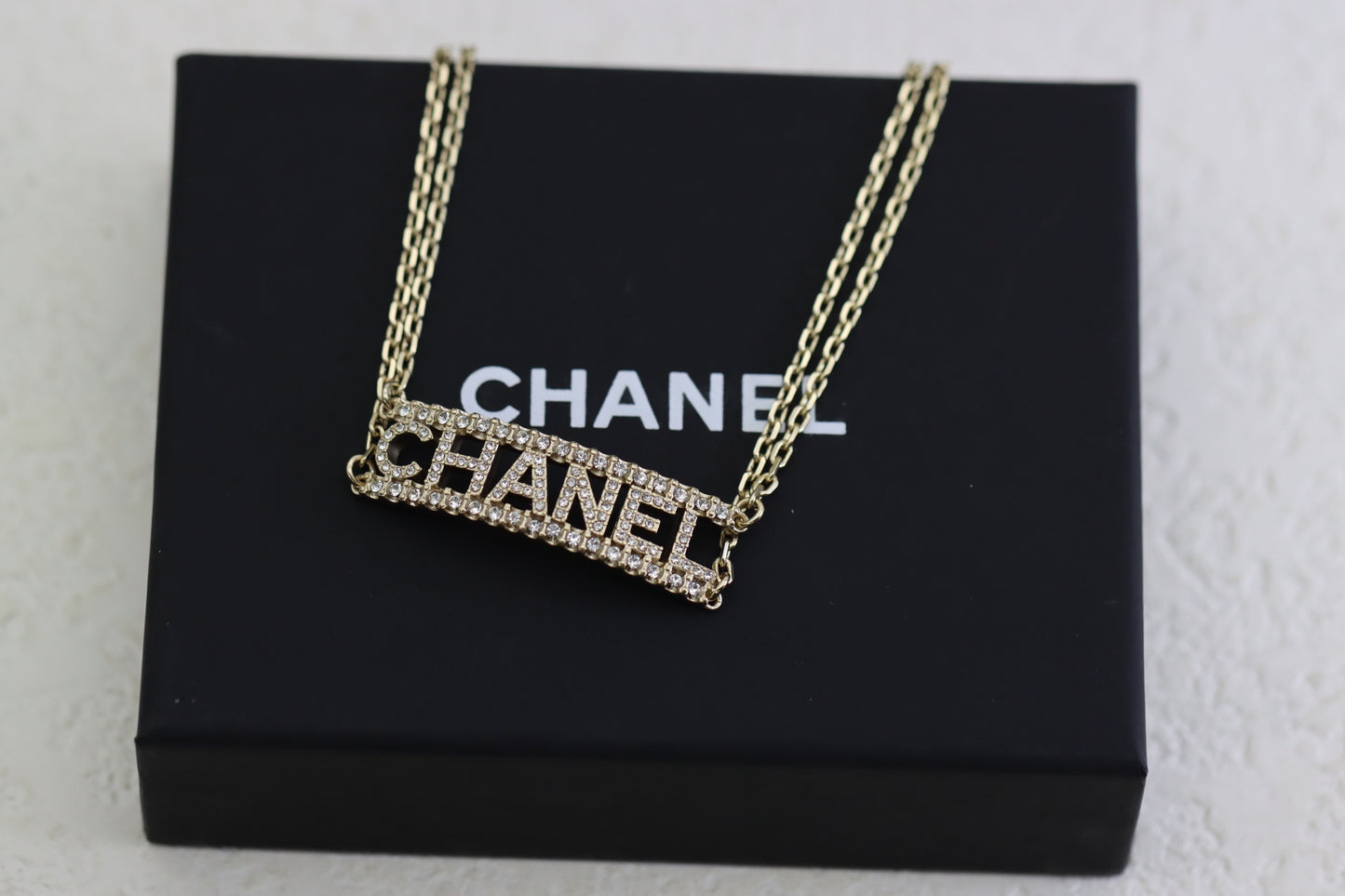 Gold diamond letter clavicle necklace