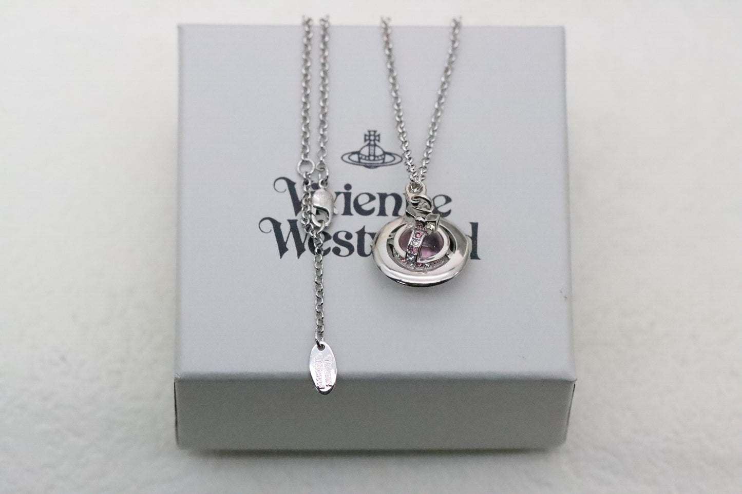 Pink 3D Saturn Clavicle Necklace