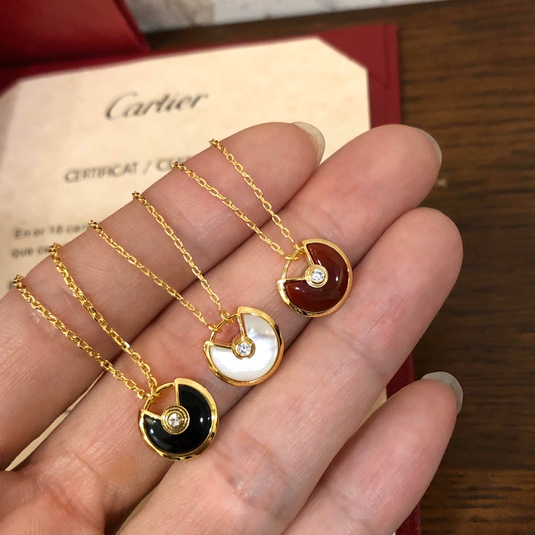 Amulette Series Necklace