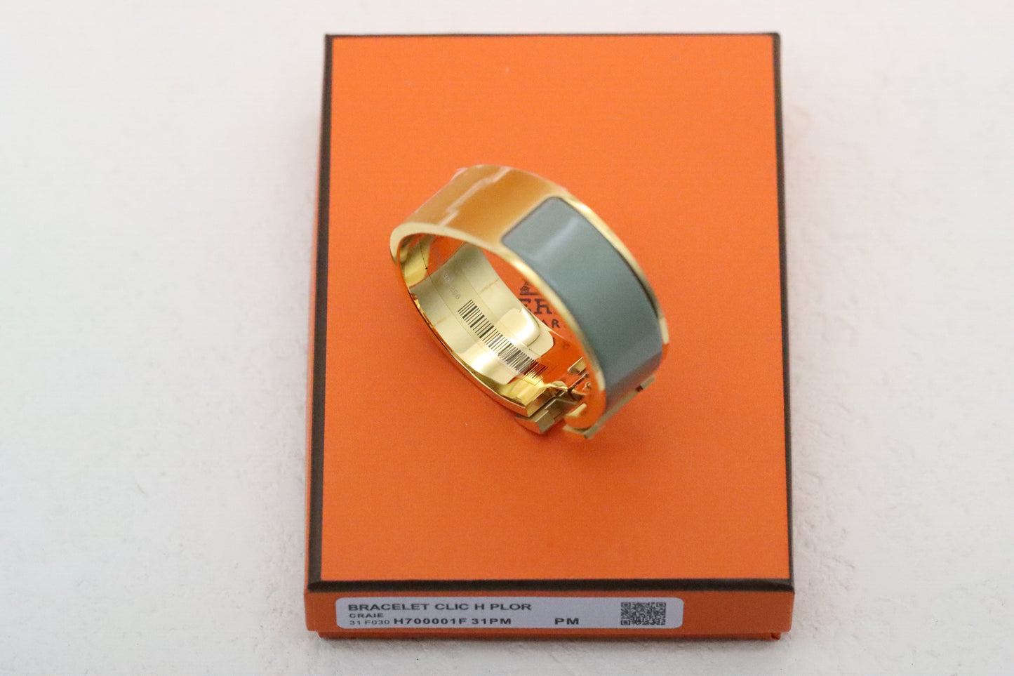 Extra wide three-color enamel bracelet