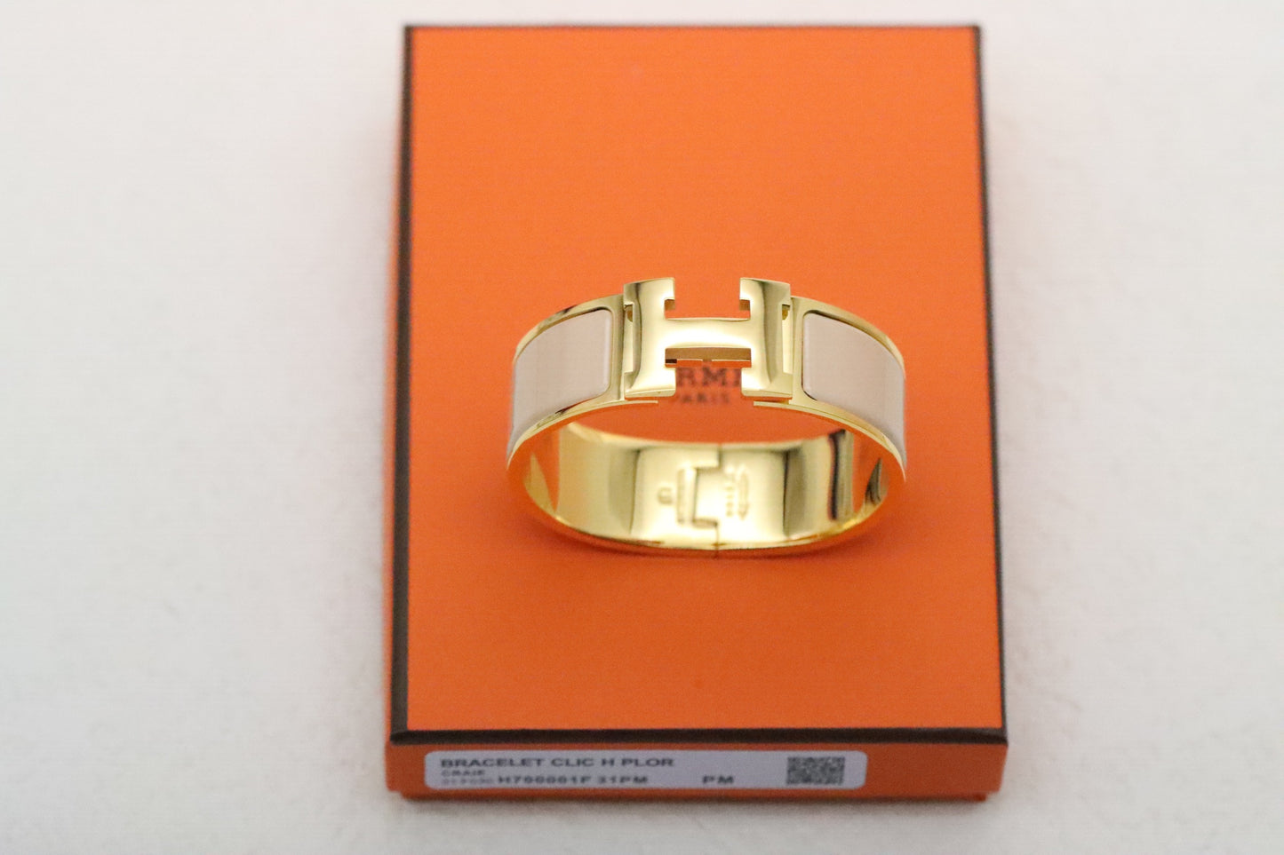 Extra wide three-color enamel bracelet