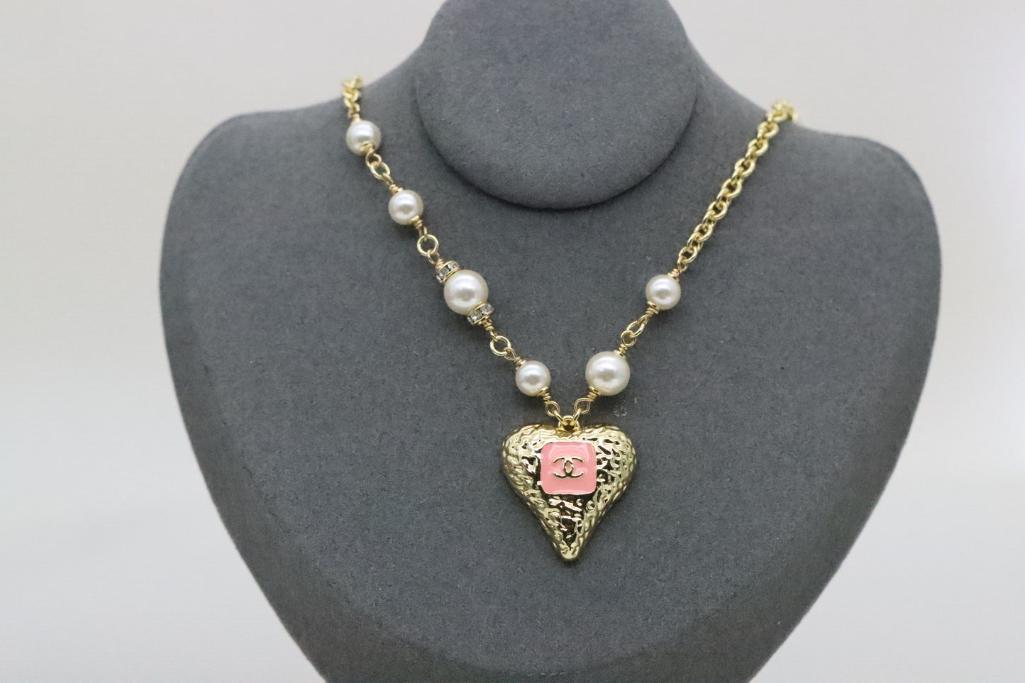Lava Heart Double C Clavicle Necklace