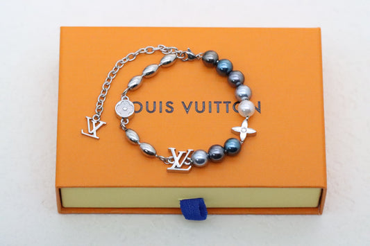 Colorful Pearl Floral Letter Bracelet