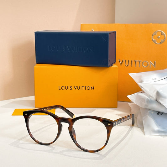Simple new sunglasses