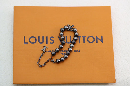 Black color changing beaded couple bracelet