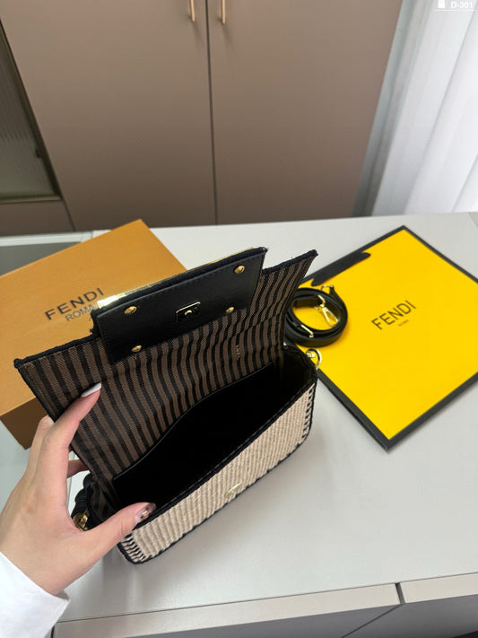 Non-straw handbag