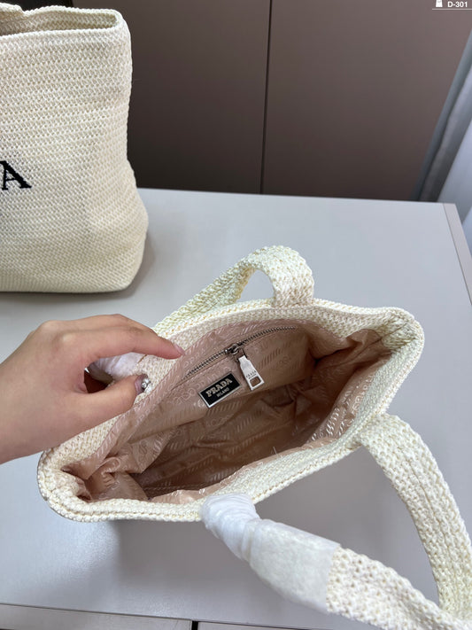 Hand-woven tote bag