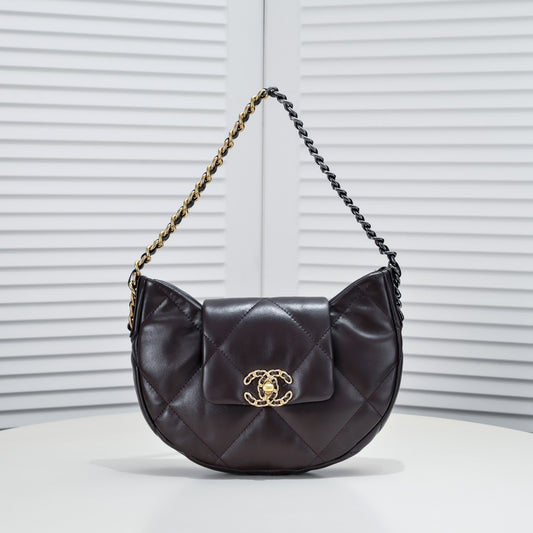Half Moon Underarm Bag