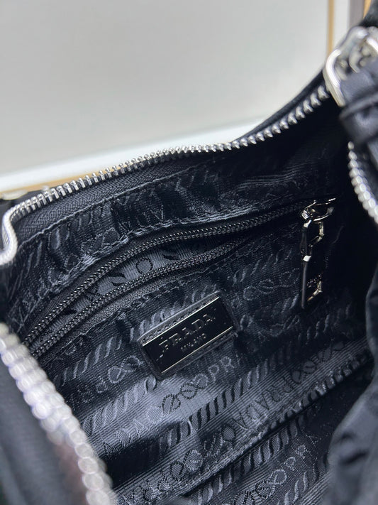 Dumpling-Shaped Crossbody Bag