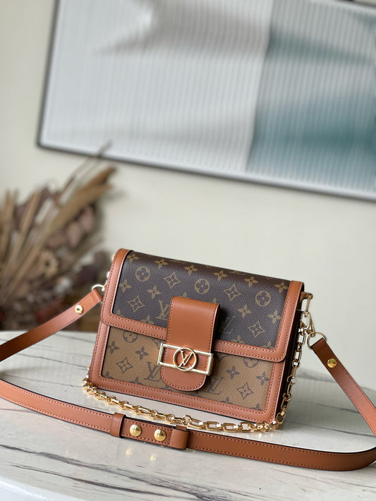 Classic old color bag