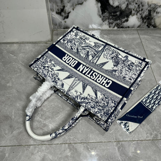 Blue embroidered tote bag