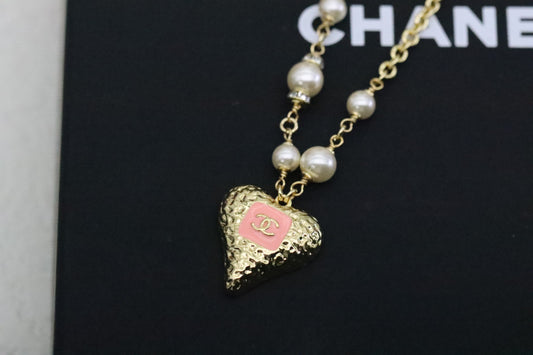 Lava Heart Double C Clavicle Necklace