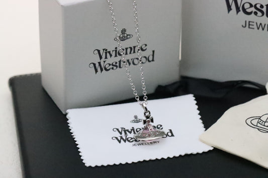 Pink 3D Saturn Clavicle Necklace